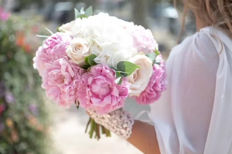 bouquet de Mariée pivoines 