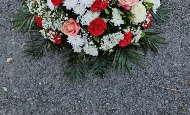 Compositions de Deuil sur Audenge , Audenge, Fleur à Fleur